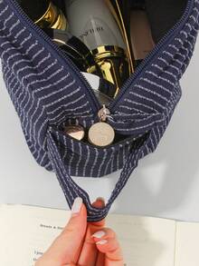 Found Favorite Classic Striped Large Capacity Handheld Makeup Bag - Cotton And Hemp Fabric - Dark Color - Zipper - Skincare Travel Compact Storage Bag - Blue - View 3