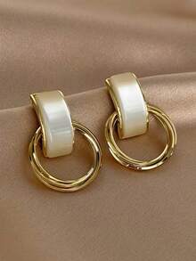 Clariva 1 Pair Of Niche, Versatile, Light Luxury Earrings For Women, French-Style Fashionable Geometric Vintage Earrings Suitable For Daily Wear - Yellow Gold - View 8