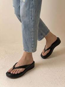 HighSole 春夏新款白色厚底坡跟夾腳拖鞋女鞋，女款防滑增高休閒舒適涼鞋，百搭涼鞋 - 黑色 - 查看 6