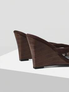 Mnmlis Women's Platform Wedge Sandals Are Fashionable And Versatile - Brown velvet - View 3
