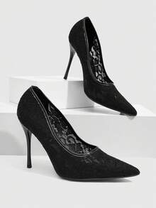Lace black
