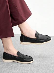 CUCCOO BIZCHIC Women's Casual Versatile Flat Loafers For Daily Commute - Black - View 1