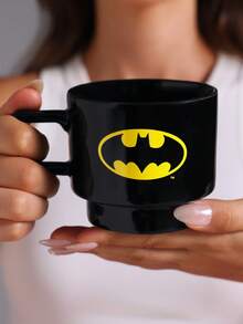 BATMAN X SHEIN 1PC12.7oz/375ml Stackable Cartoon Pattern Printed Mug, Cold And Heat Resistant, Can Be Used In Microwave Ovens And Dishwashers, Suitable For Water, Milk, Juice, Coffee - Black - View 2