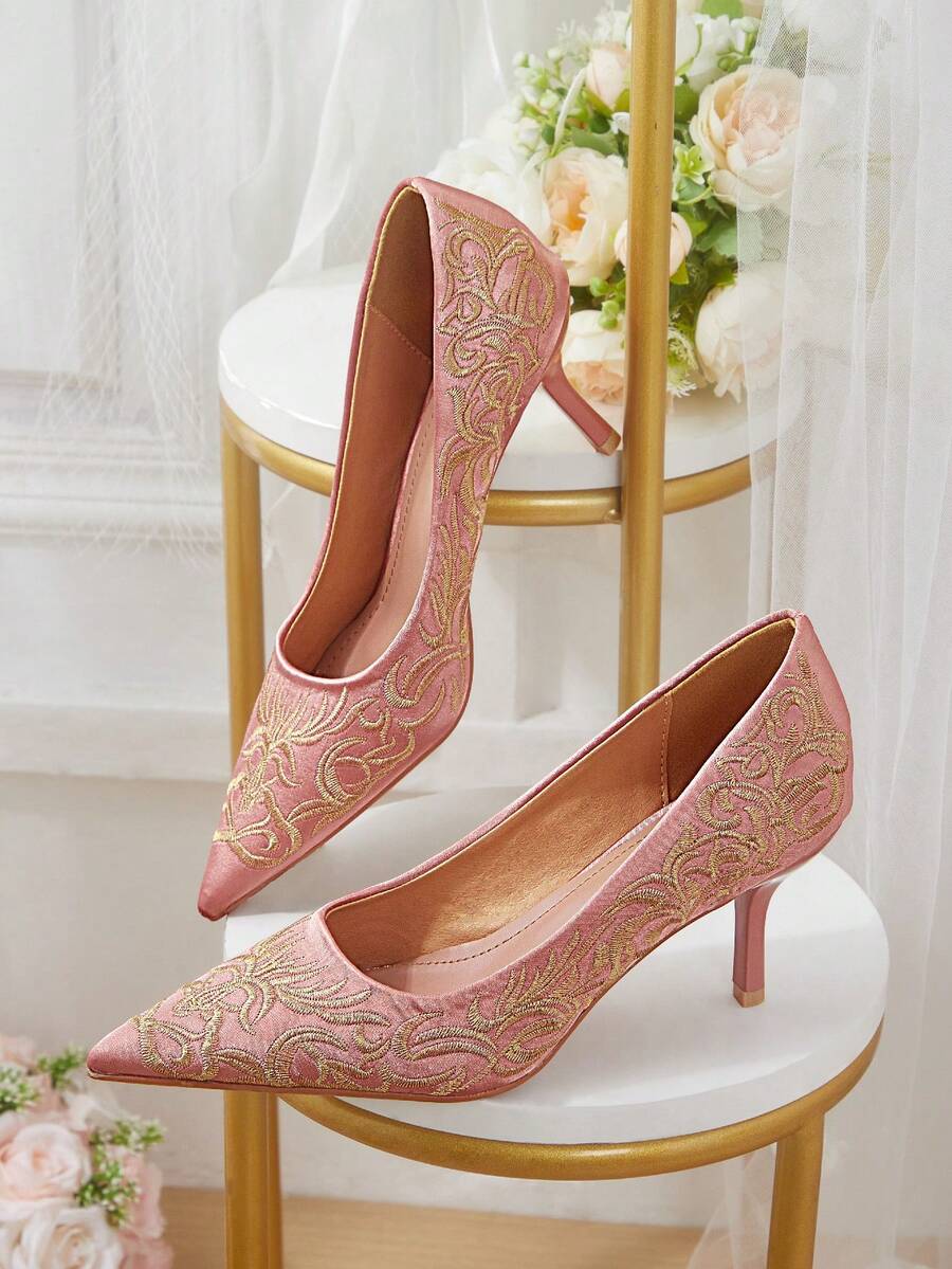 CUCCOO HITCHD Simple Champagne Matte Satin Embroidered High Heels Exquisite Gold Floral Pattern Pointed Middle Heel Gloafers Suitable For Daily Commuting Formal Occ - Champagne - View 1