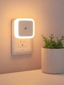 1pc / 4pcs LED Night Lights, Plug‑In Smart Sensor Type. Automatically Turns On From Dusk Till Dawn. Suitable For Bedrooms, Bathrooms, Restrooms, Stairways, Kitchens, Hallways And Other Spaces. Compact And Portable. - Square Night Light - View 2