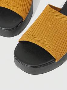 HighSole 女士时尚厚底坡跟凉鞋，适合日常穿着 - 黃色 - 查看 8