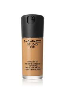 MAC Studio Fix Fluid SPF 15 Foundation C5 30 Ml – Foundation, 24-Hour Wear, For Oily Skin, C5 Shade, SPF 15, Suitable For Daily Makeup Routine - Multicolor - View 4