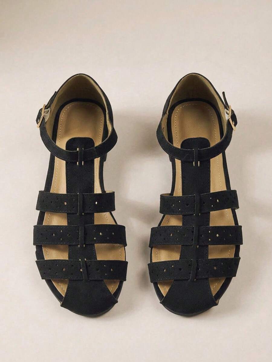 HighSole 女鞋 春夏新款圓頭編織鏤空復古設計平底女鞋 - 黑色 - 查看 1