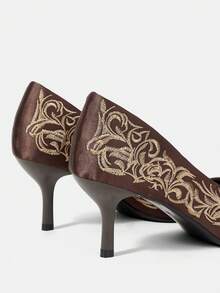 CUCCOO HITCHD Simple Matte Dark Brown Satin Embroidered High Heels, Exquisite Gold Floral Pattern, Pointed Middle Heel Gauntlets, Suitable For Daily Commuting, Form - dark brown - View 5