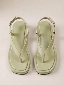 shallow khaki