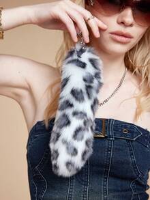 ROMWE Anime 1 Retro And Unique Punk Sweet And Cool Multi-Colored Leopard Print Simulation Animal Tail DIY Keychain Bag Pendant, Suitable For Girls' Daily Wear - Multicolor-2 - View 9