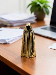Vintage Brass Faceless Ghost Figurine Ornament Mysterious Cloaked Desktop Decor Statue For Home Shelf Display - multicolor - View 4