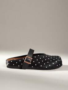 Dot black