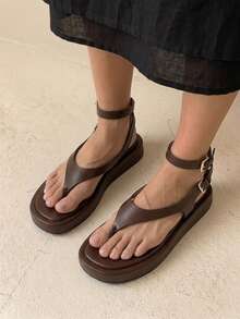 HighSole 女款舒適休閒厚底綁帶方頭夏季日常通勤極簡風駱駝色夾腳厚底涼鞋 - 咖啡棕色PU - 查看 3