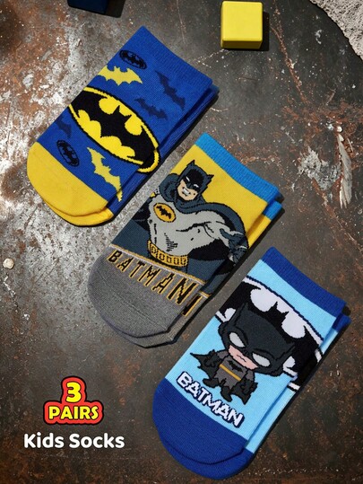 BATMAN X SHEIN 3 أزواج من الجوارب القصيرة القطنية الناعمة والقابلة للتنفس للأطفال الصبية، جوارب كاحل كرتونية لطيفة باللون الأزرق، وكعب للمتانة في جميع الفصول، مناسبة للمدرسة والخارج