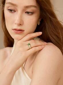 MOTF PREMIUM Vintage Wide-Sided Double-Row Ladder Square Emerald Dense Inlaid Diamond Ring - Gold - White Green Diamond - View 7