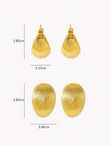 Opalesca Two Retro Matte Texture C-Ring Earrings, Half-Circle Diamond-Set Small Gold Bean Ear Buckles, Light Luxury And Versatile Semi-Round Stud Earrings. - Brushed gold - View 13