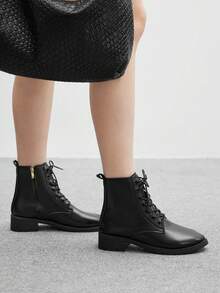 CUCCOO BIZCHIC 女士圆头厚底系带经典黑色踝靴，舒适百搭，适合日常通勤，秋冬季带绑带，圣诞节也适用。 - 黑色 - 查看 3