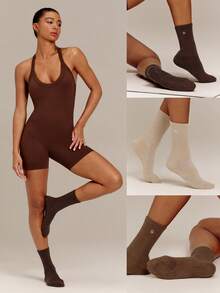 GLOWMODE Make A Move Grip Scrunch Crew Socks - Coffee Brown - View 7