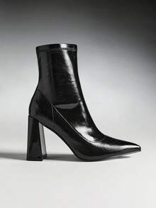 SHEIN SHUZIA Minimalist Chunky Heeled Boots - Black - View 1