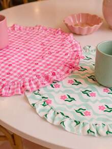 SHEIN 1/4入 花卉印花圓形餐墊 清新自然田園風 荷葉邊桌墊 廚房與餐廳裝飾 可選兩色（粉色與綠色花卉） - 彩色 - 查看 2