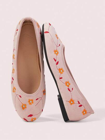 CUCCOO DOLLMOD Spring And Autumn Flower Embroidery Round Toe Flat Bottom Bean Paste Powder Suede Low Vamp Shoes National Style Travel Dating Daily Fall Shoes