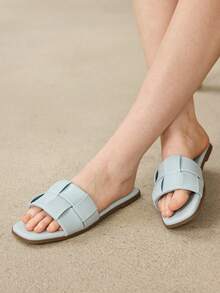 MOTF PREMIUM WOMEN'S COMFORTABLE SIMPLE FLAT SANDALS - Light blue - View 10
