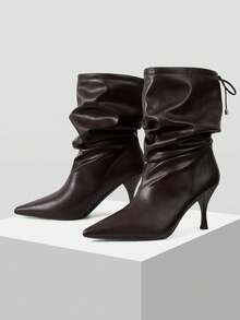 Mnmlis Sangat Dibutuhkan di Musim Gugur dan Musim Dingin 2026! Sepatu Bot Bertumpuk Hak Tinggi Warna Kopi dengan Nuansa yang Elegan, Sepatu Bot Bertumpuk Ujung Lancip dari Suede Warna Kopi - Kopi gelap - View 2