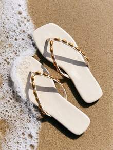 Beige 11