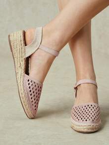 Styleloop Women's Slope Heel Round Toe Hollow Casual Beach Vacation Style Shoes Fall Shoes - Pink - View 5
