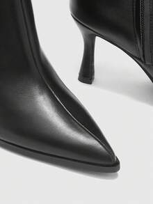 CUCCOO BIZCHIC Women's Black Short Ankle Boots With V-Pointed Toe, Fine Heel, And Versatile Design For Autumn/Winter Commuting, Dates, And Daily Wear - Black - View 10