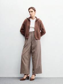 CUCCOO BIZCHIC 女款棕色麂皮質感尖頭簡約粗跟扣飾鏤空高跟鞋，適合辦公與商務穿著 - 巧克力棕 - 查看 6