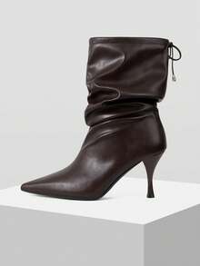 Mnmlis Sangat Dibutuhkan di Musim Gugur dan Musim Dingin 2026! Sepatu Bot Bertumpuk Hak Tinggi Warna Kopi dengan Nuansa yang Elegan, Sepatu Bot Bertumpuk Ujung Lancip dari Suede Warna Kopi - Kopi gelap - View 1