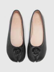 CUCCOO BIZCHIC Ladies Three-Dimensional Flower Decoration Black Split-Toed Square Toe Flat Bottom Low Vamp Shoes Gentle Style Commuter Ballet Shoes - Black - View 7