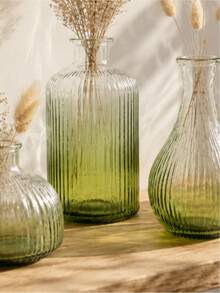 Cirelle 1Pc Glass Vase, Gradient Tinted Glass With Vertical Ribbed Texture, For Dried Floral Display, Tabletop Aesthetic, Boho, Modern Minimalist, Bedroom Shelf Decor, Housewarming Gift,For Living‑Room Vanity Decor To Refresh Household Ambient Layout - default - View 13