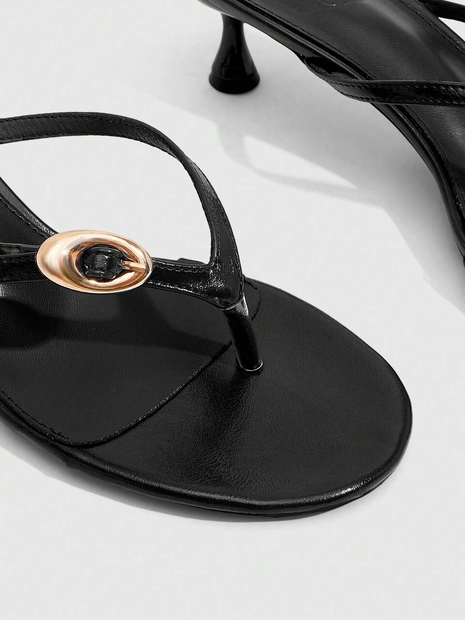 CUCCOO SZL Button Toes, Wine Glasses And Sandals, Commuter Dating Heels.
