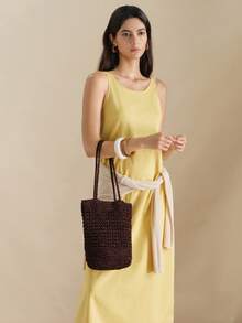 Wovira Women's Fashion Hand-Woven Shoulder Bag, Exquisite Retro Dark Brown Tote Bag For Daily Use, Commuting, Shopping, Vacation, Travel - Brown - View 3