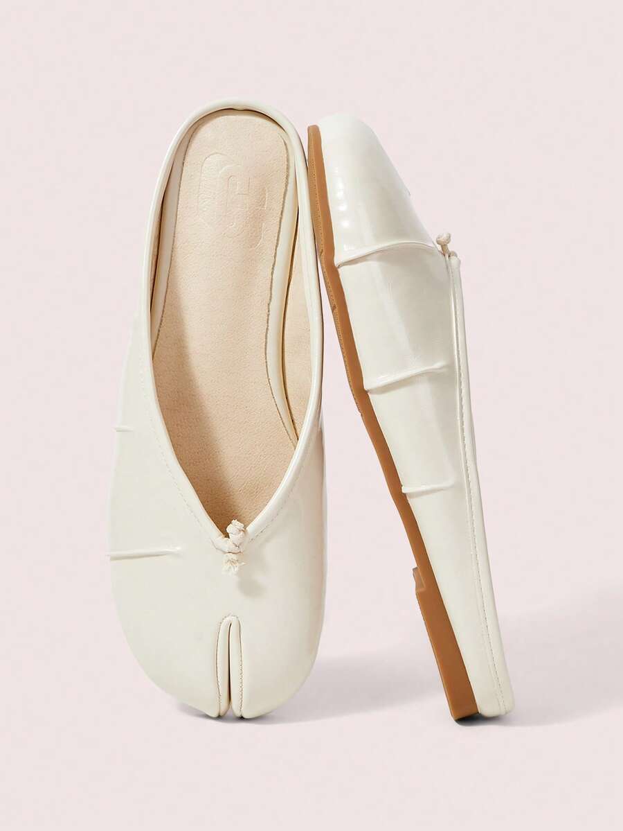 CUCCOO DOLLMOD Women's Tiny Toe Knot Split‑Toe Tabi Backless Slip‑On Flat Mule Slippers Off White - Off-white - View 1