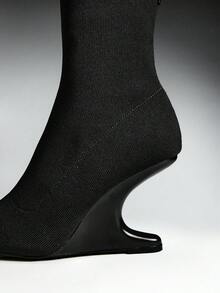 SHEIN SHUZIA Ladies Fashinable Glamorous Point Toe Structral Heel Ankle Booties - Black - View 8