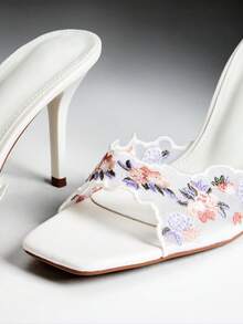 SHEIN SHUZIA 女款優雅花卉刺繡緞面一腳蹬高跟涼鞋 - 彩色 - 查看 7