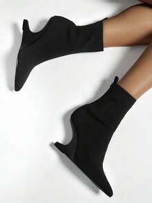 SHEIN SHUZIA Ladies Fashinable Glamorous Point Toe Structral Heel Ankle Booties - Black - View 3