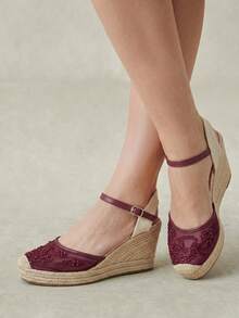 Styleloop Women's Mesh Lace Embroidery Beaded Decoration And Color Matching Toe Design Fashionable Wedge Heel Shoes, Women's Closed Toe With Hemp Rope Fall Shoes - Burgundy - View 2