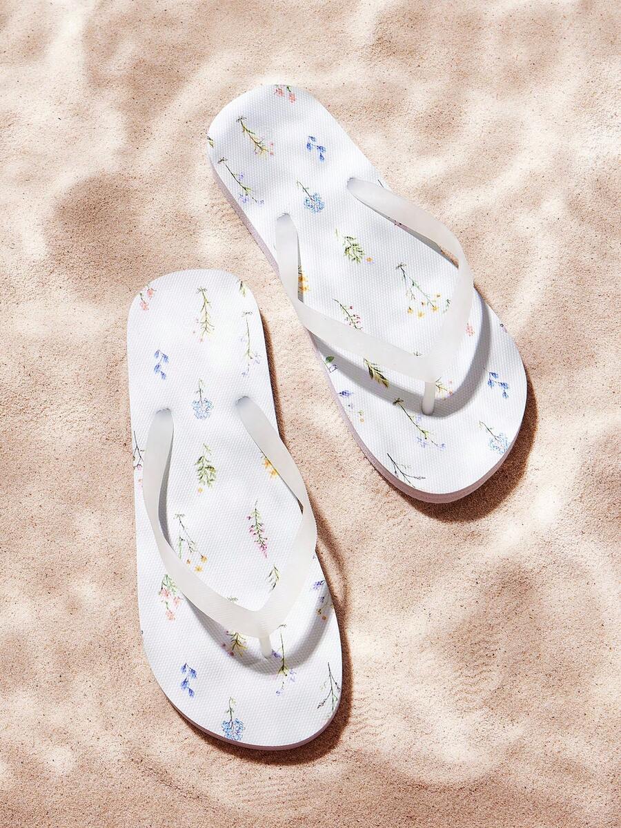 Grefit CUCCOO Heart Printed Flat Beach Thong Slippers, Suitable For Indoor & Outdoor Wear - White - View 1