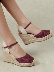 Styleloop Women's Mesh Lace Embroidery Beaded Decoration And Color Matching Toe Design Fashionable Wedge Heel Shoes, Women's Closed Toe With Hemp Rope Fall Shoes - Burgundy - View 4