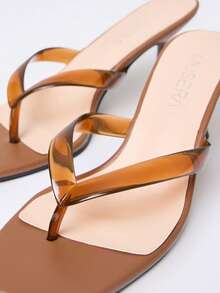 MUSERA New Women's Jelly Thong Sandals, Low Heel Crystal Toe Strap Flip Flops, Mid Heel Square Toe Clear Thong Sandals - Brown - View 3