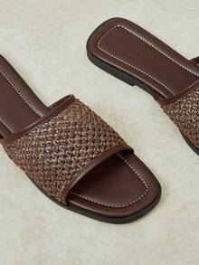 Styleloop Brown Straw-Woven Mules Woman, Summer New Soft-Soled Square Toe Sandals, Retro Vacation Sandals - Brown - View 8