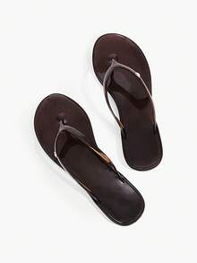 Grefit Sandal Jepit Wanita Model Baru Musim Semi dan Musim Panas dengan Ujung Bulat dan Sol Datar, Cocok untuk Liburan Santai dan Cinta Sederhana, Warna Cokelat. - Coklat - View 10