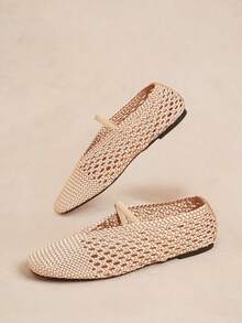 Rosivie Women's Woven Hollow Fashion Comfortable Flat Shoes - Champagne 2 - View 6