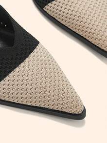 CUCCOO BASICS حذاء نسائي صيفي بلون أسود ومشمشي متناسق، بمقدمة مدببة وتصميم Slingback، بحزام خلفي ثلاثي رفيع، بنعل مسطح، قابل للتنفس، مناسب للتنقل اليومي - المشمش الأسود - مشاهدة 4