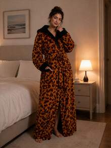 Joivida Women's Leopard Print Fleece Hooded Long Bathrobe, Plush Warm Dressing Gown, Soft Shaggy Housecoat With Belt And Pockets, Cozy Winter Loungewear And Sleepwear - Multicolor - View 7